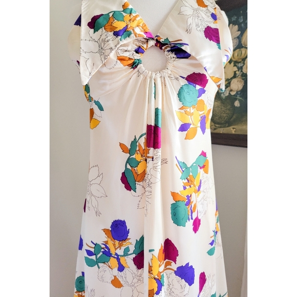 70s Satin Floral Winged Collar Keyhole Bust 1970s Handmade Vintage Maxi Dress - Picture 10 of 15